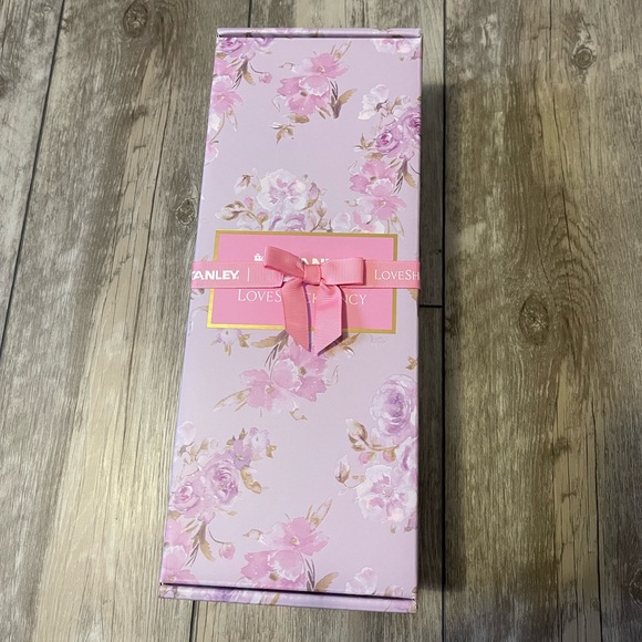 Loveshackfancy 12oz Water Bottle Happy Thoughts - Picture 2 of 10